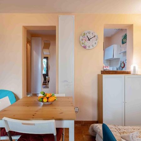 San Frediano Cozy Studio With Private Patio Apartment Florence Exterior photo